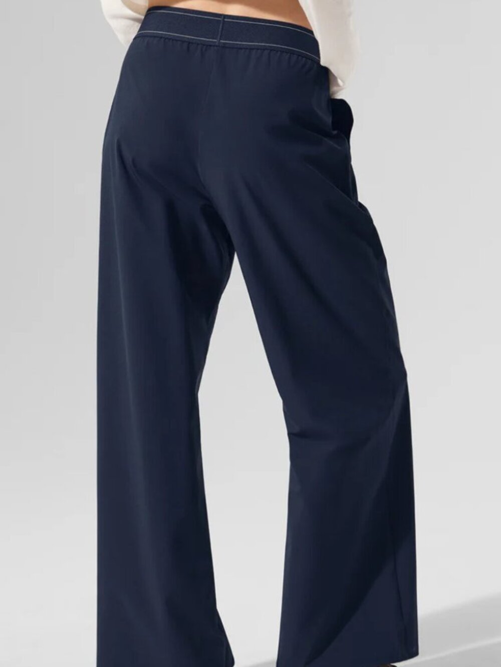 Navy Blue💙😆ALO Yoga Suit Up Trouser (Regular) Brand new|Authentic - Picture 9 of 9